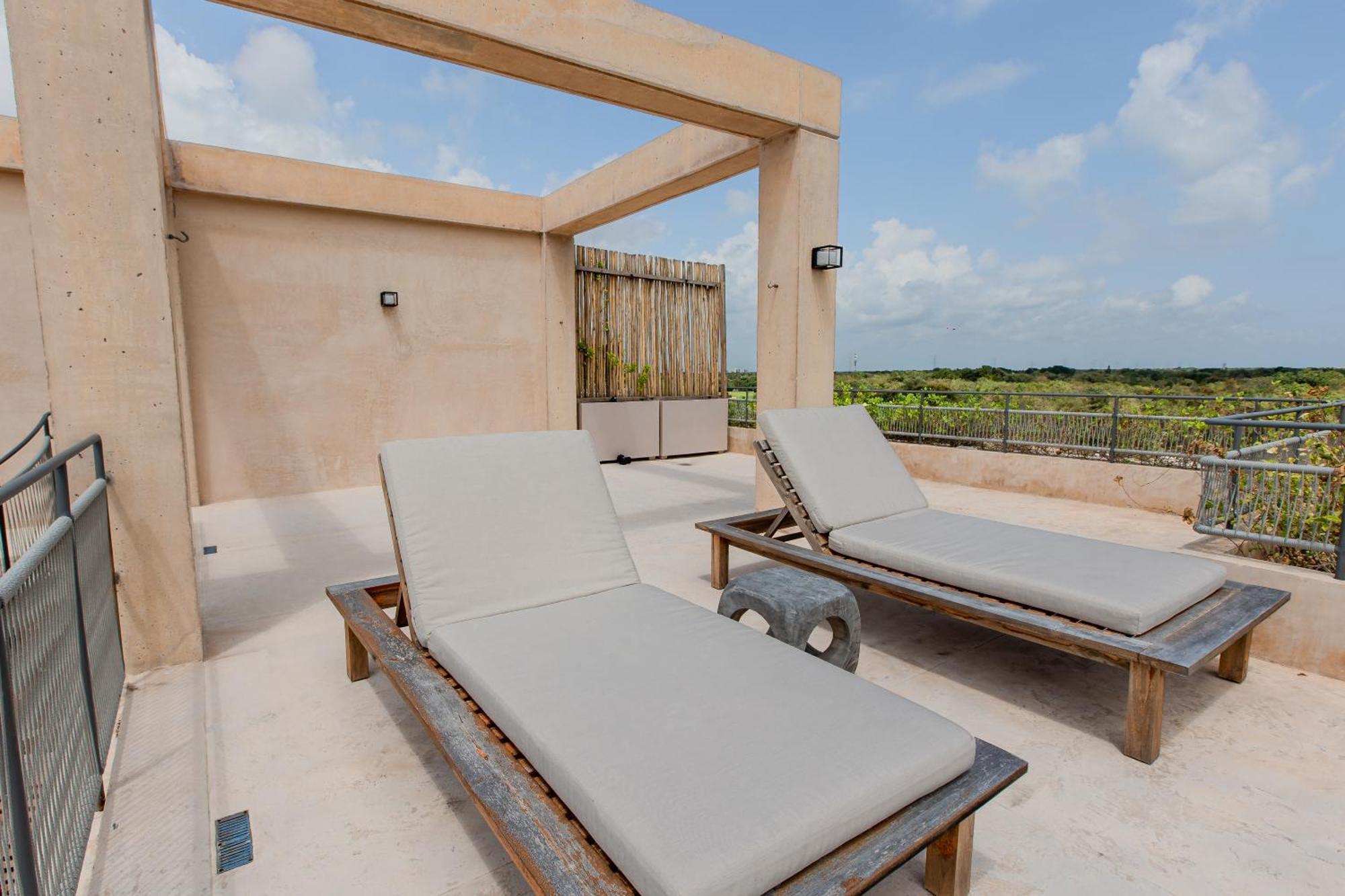 Lumina At The Village Luxury Residences In Corasol Playa del Carmen Room photo